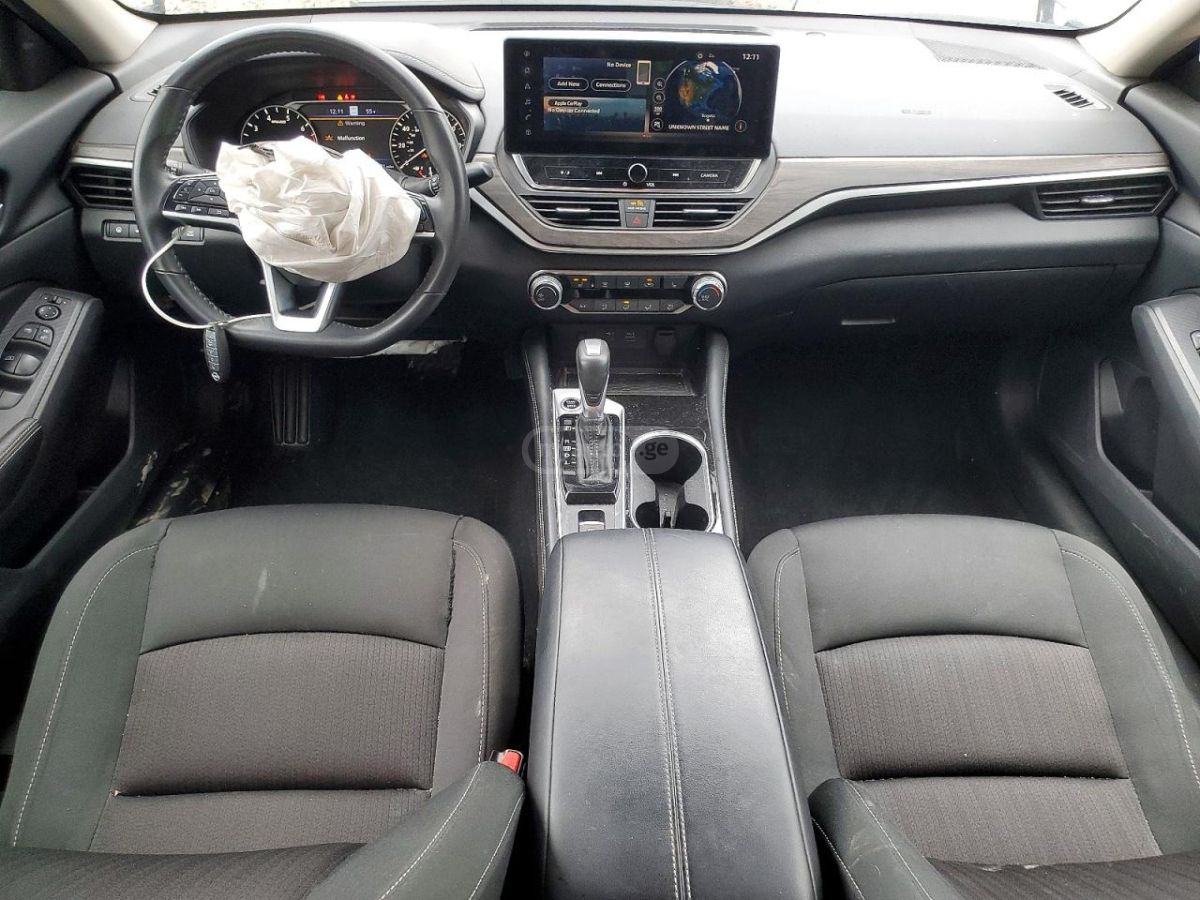 Nissan Altima - фото 8