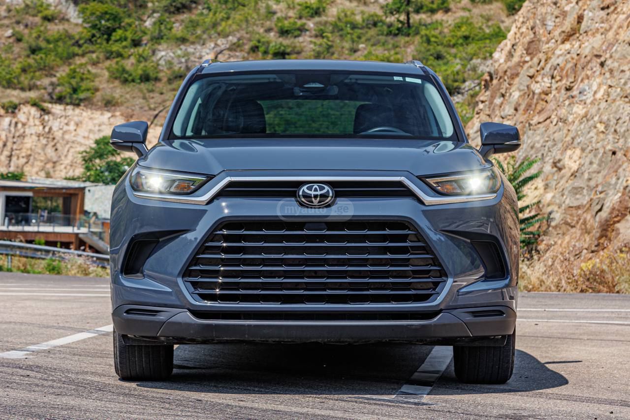 Toyota  — миниатюра 9