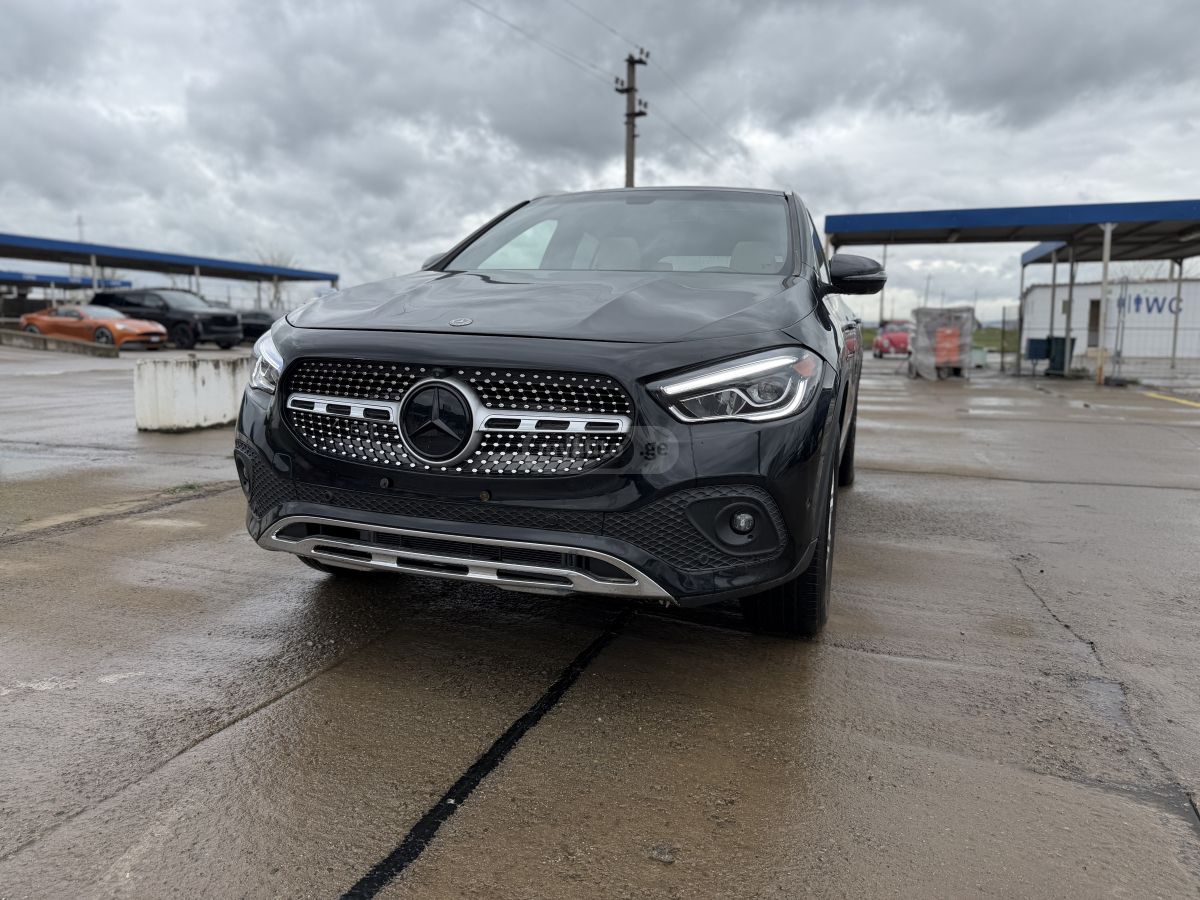 Mercedes-Benz GLA 250 - фото 1