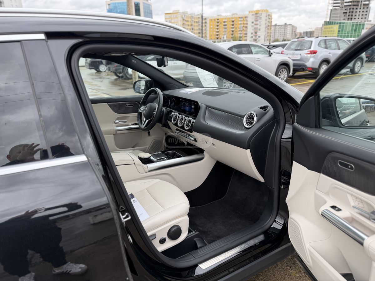 Mercedes-Benz GLA 250 - фото 13
