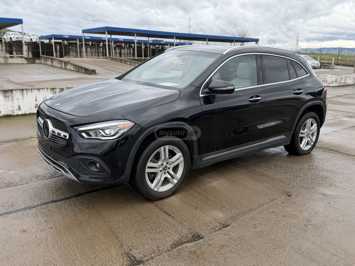 Mercedes-Benz GLA 250 - фото 3