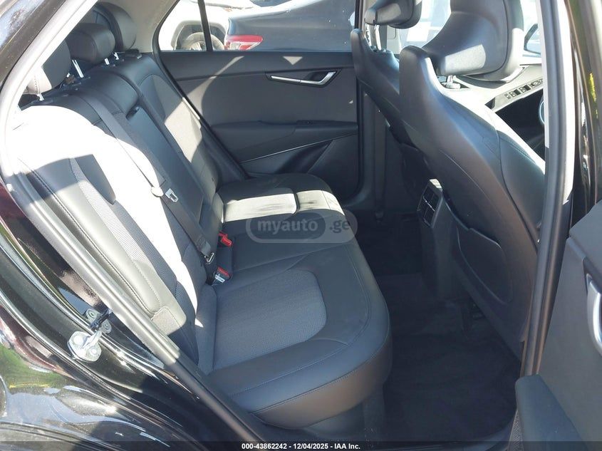 Kia Niro - фото 7