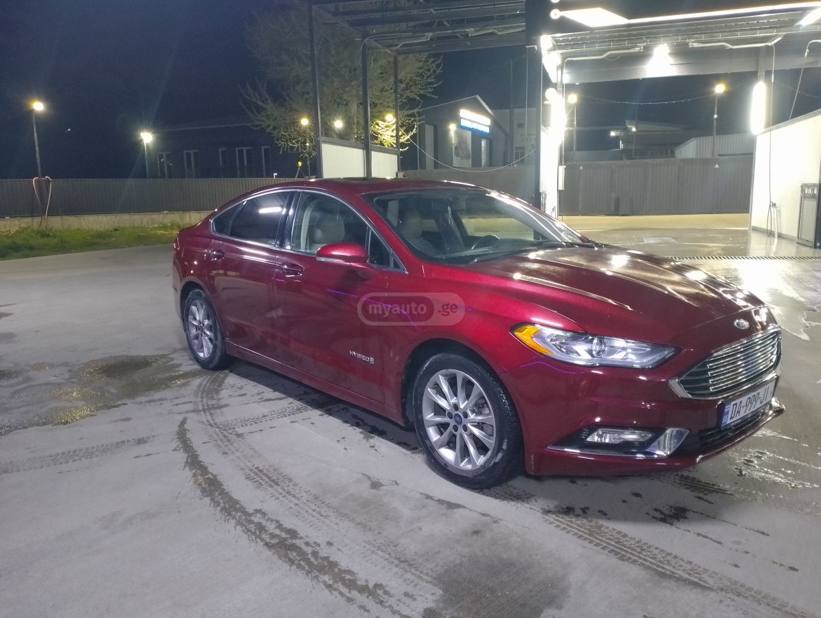 Ford Fusion - фото 3