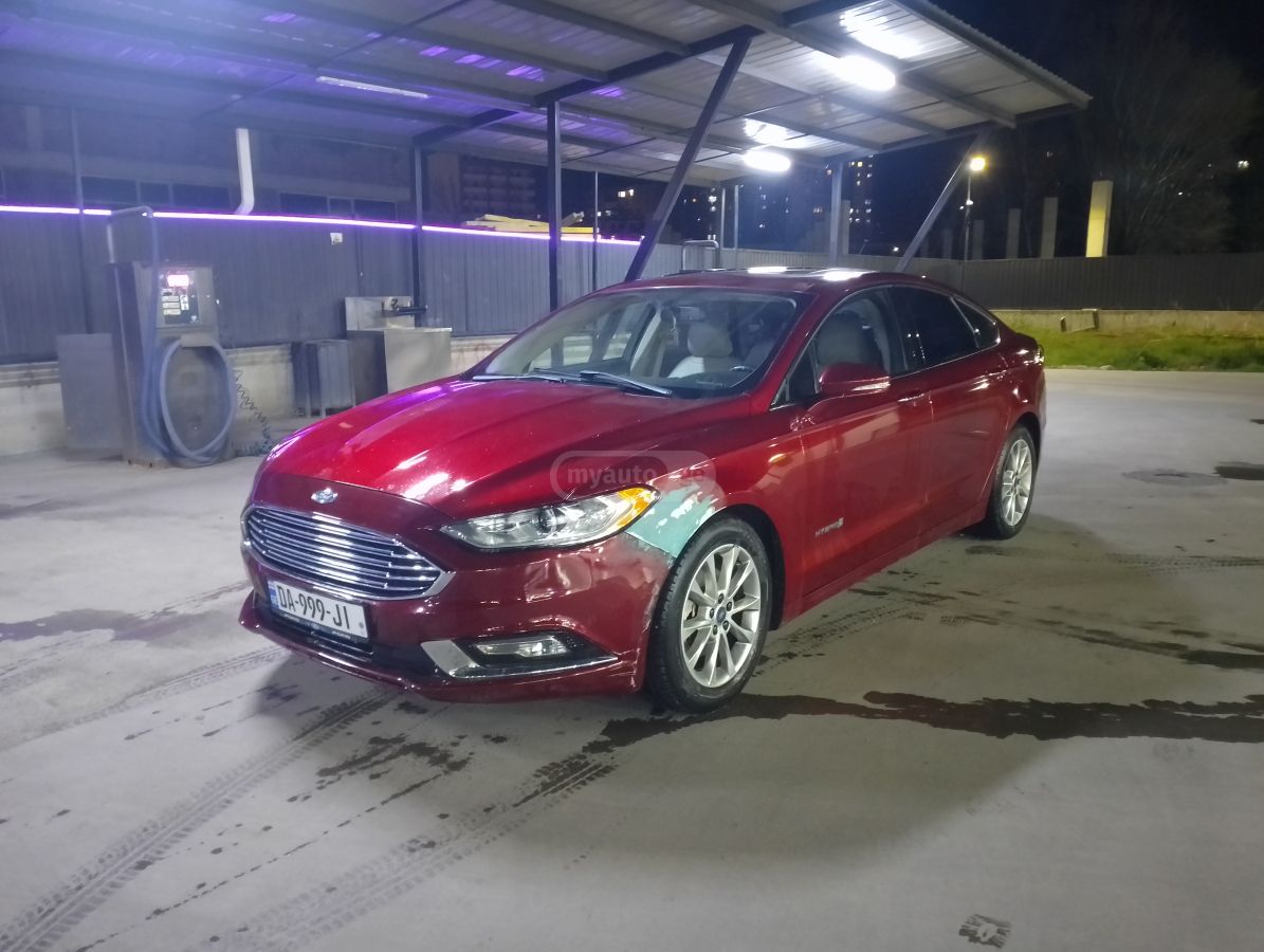 Ford Fusion - фото 4