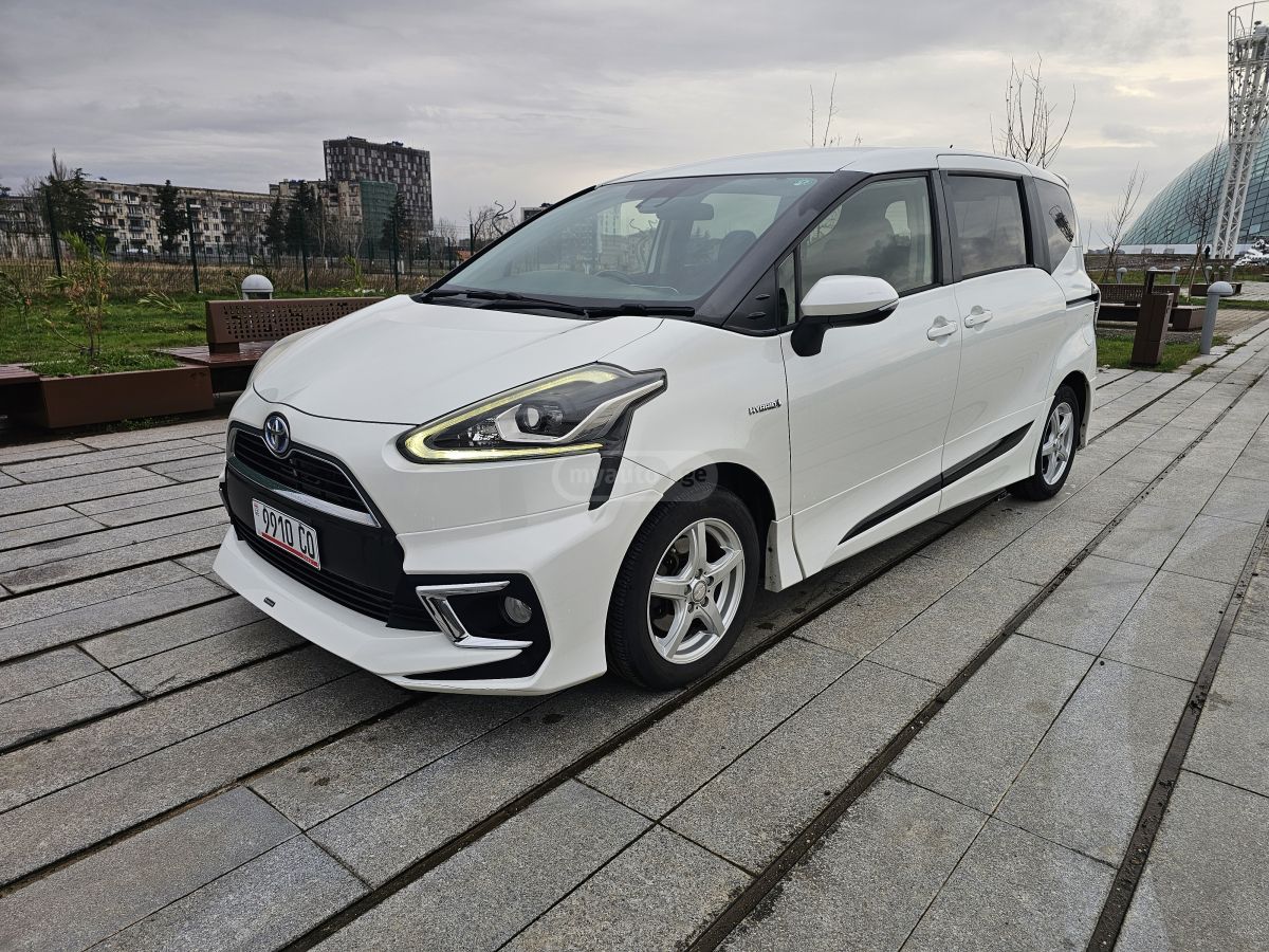 Toyota Noah - фото 3