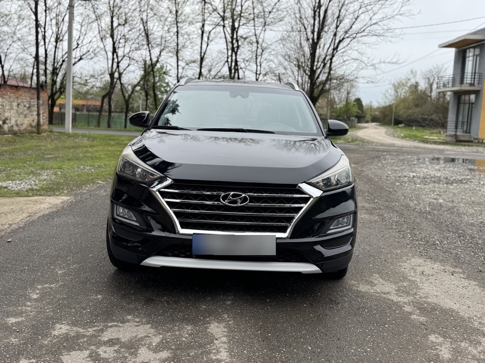 Hyundai Tucson - фото 1