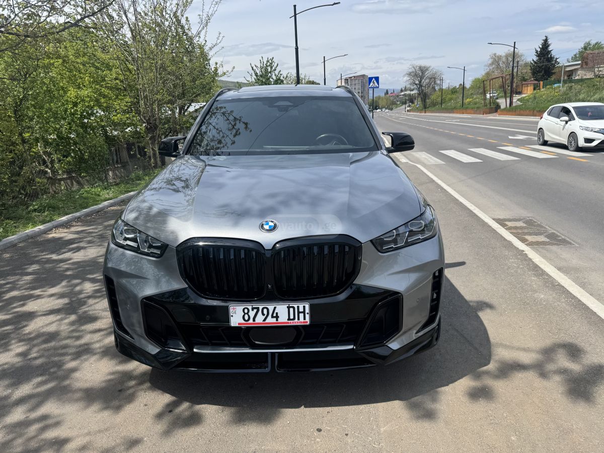 BMW X5 - фото 3