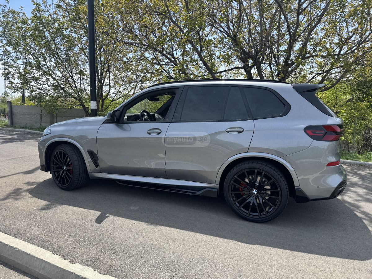BMW X5 - фото 6