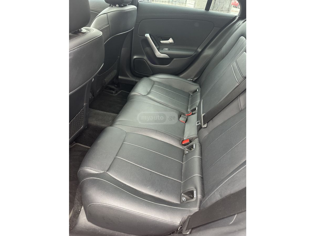 Mercedes-Benz CLA 250 - фото 11