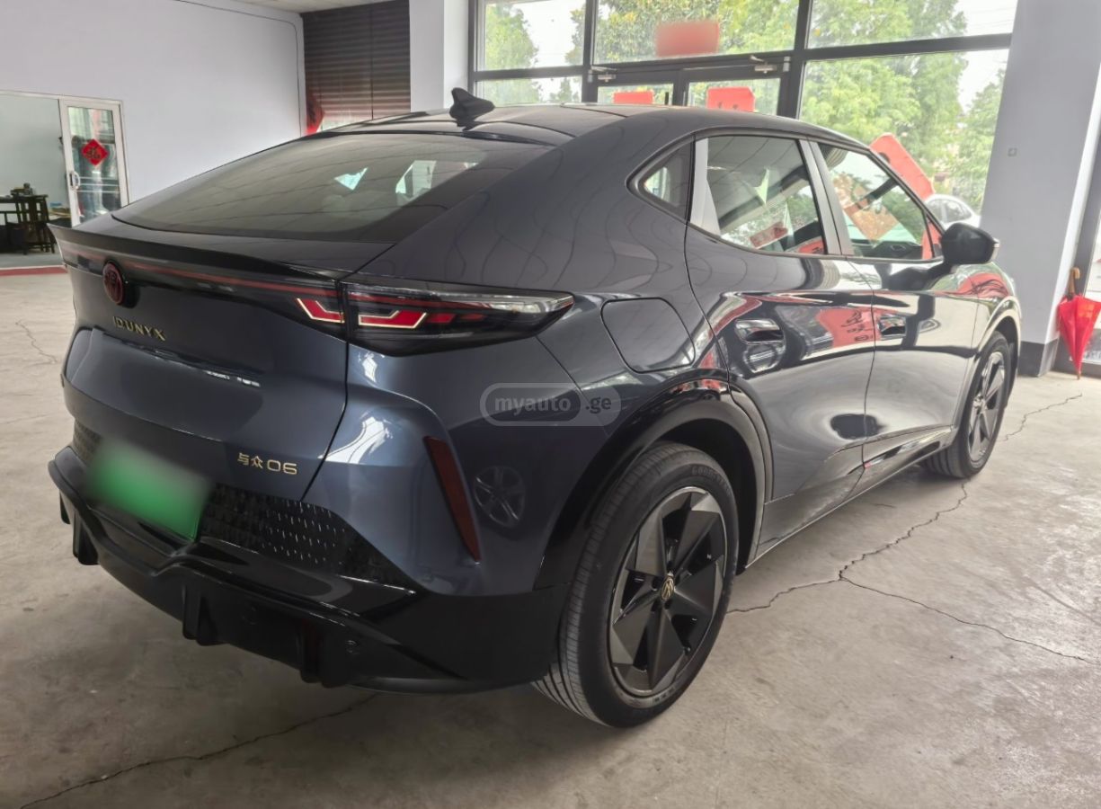 Volkswagen ID. Unyx 2025 — миниатюра 4