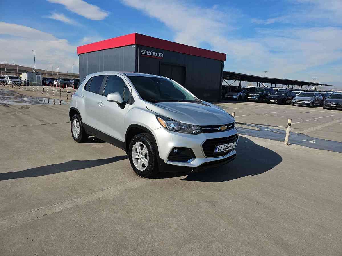 Chevrolet Trax - фото 3