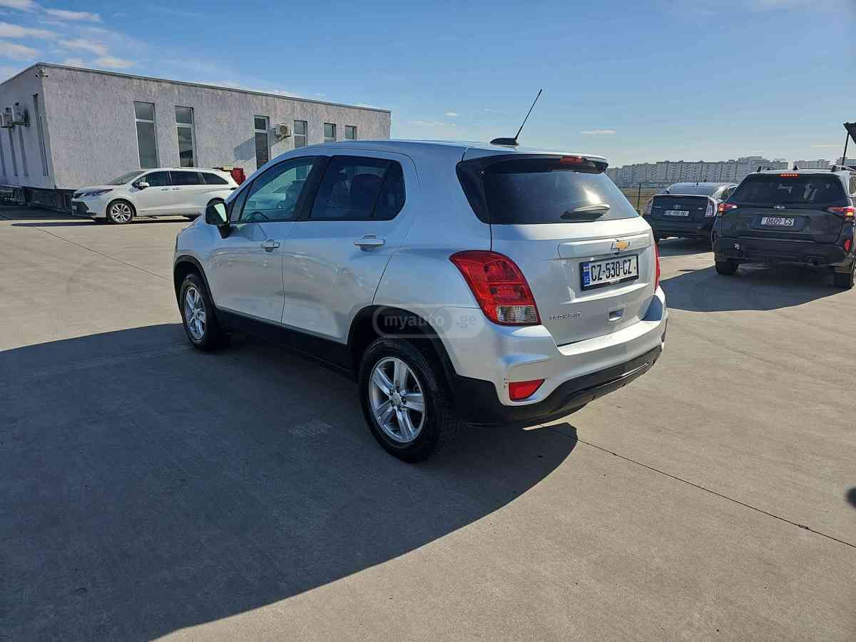 Chevrolet Trax - фото 6