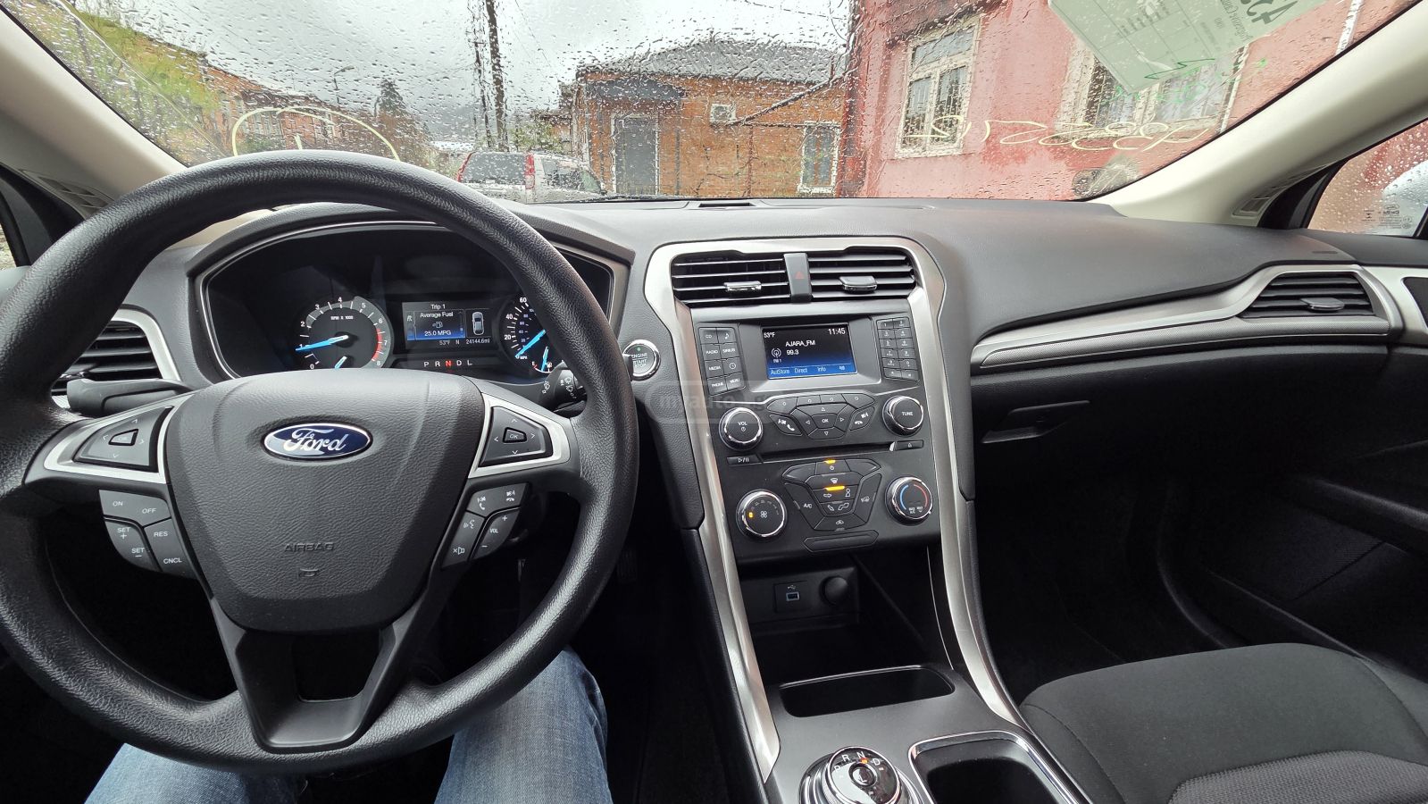 Ford Fusion - фото 10