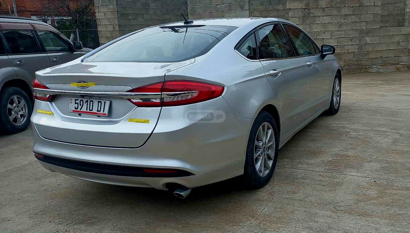 Ford Fusion - фото 3