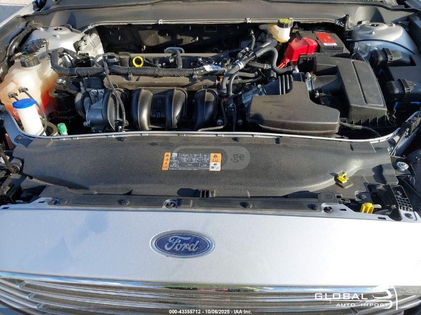 Ford Fusion - фото 7