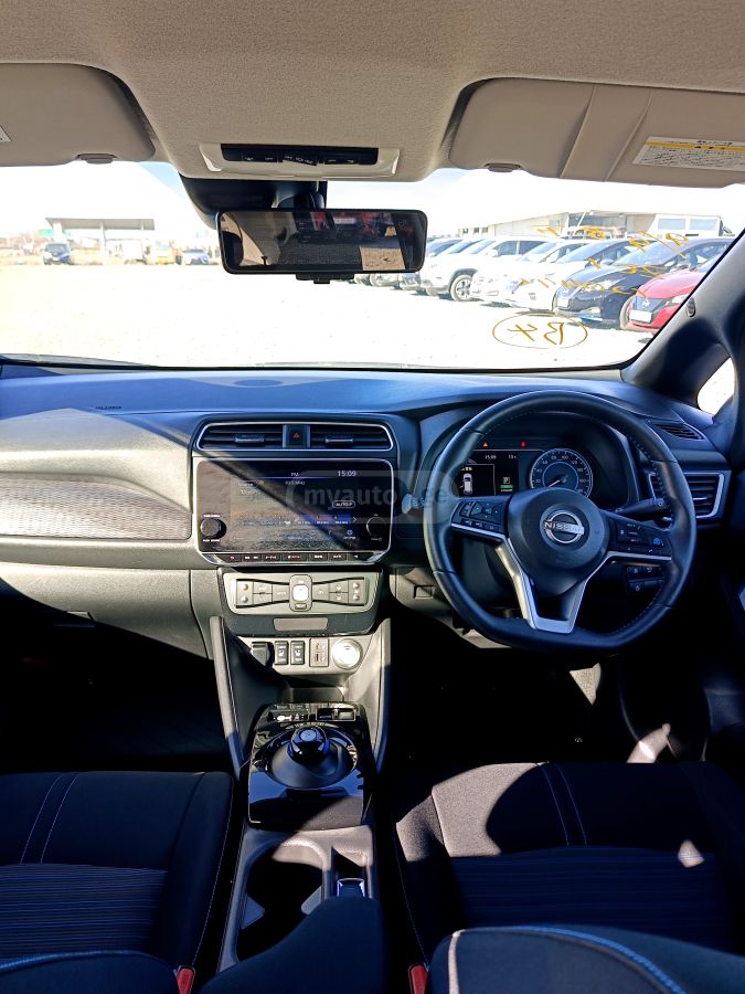 Nissan Leaf - фото 6