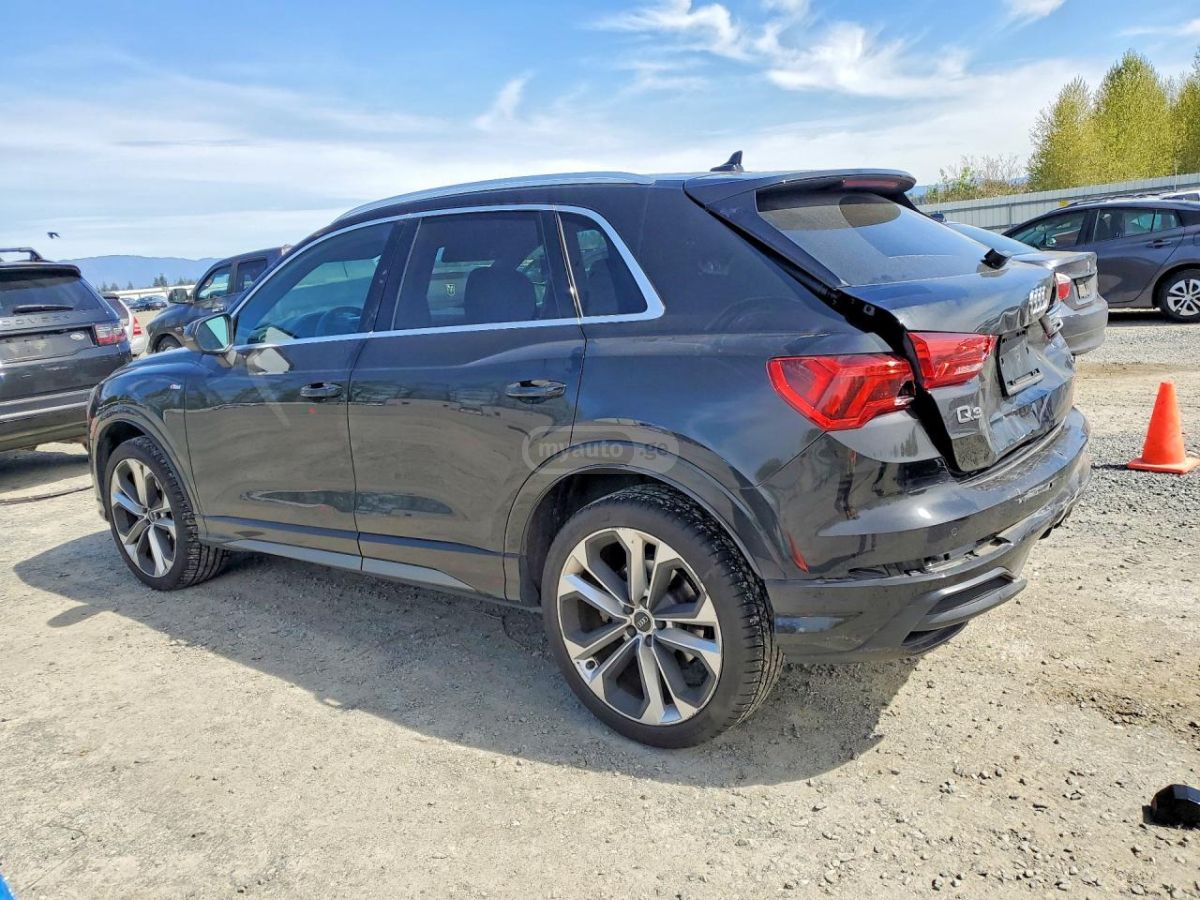 Audi Q3 - фото 2