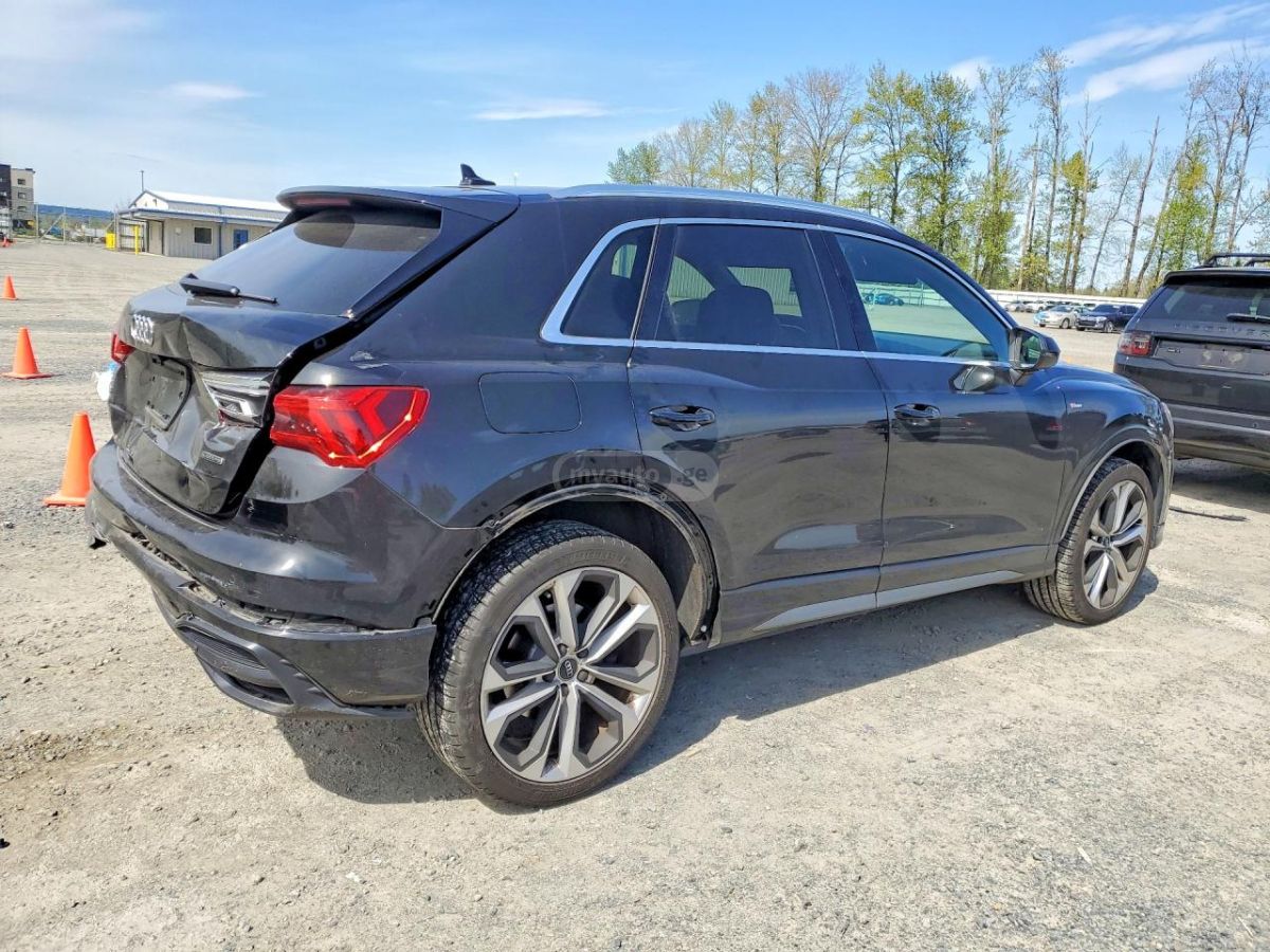 Audi Q3 - фото 3