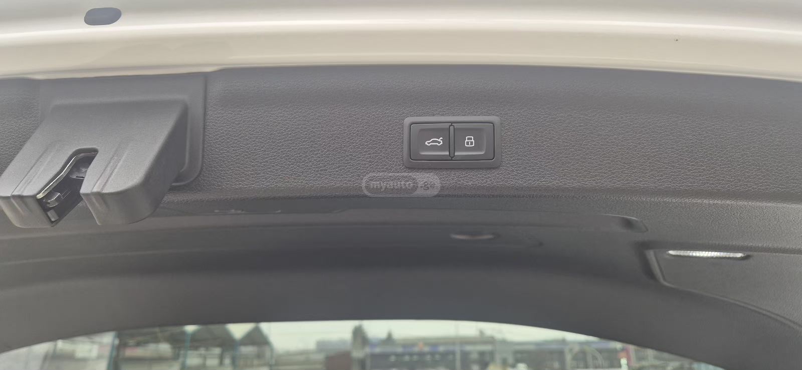 Audi Q3 - фото 10