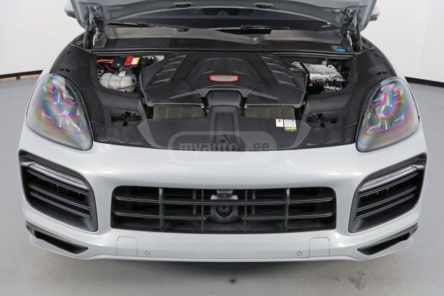 Porsche Cayenne - фото 14