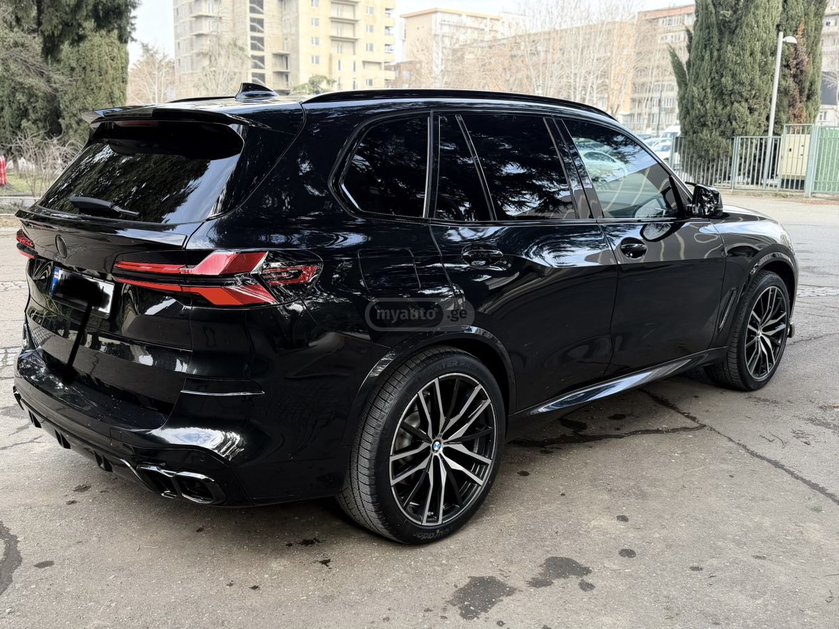 BMW X5 - фото 10