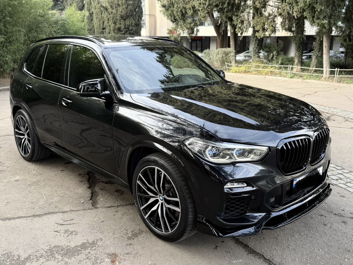 BMW X5 - фото 2
