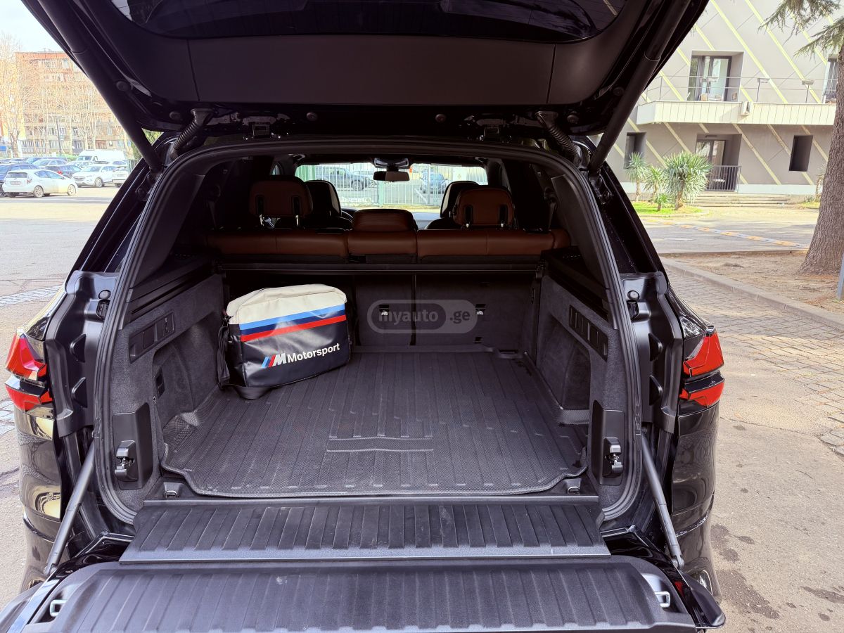 BMW X5 - фото 4