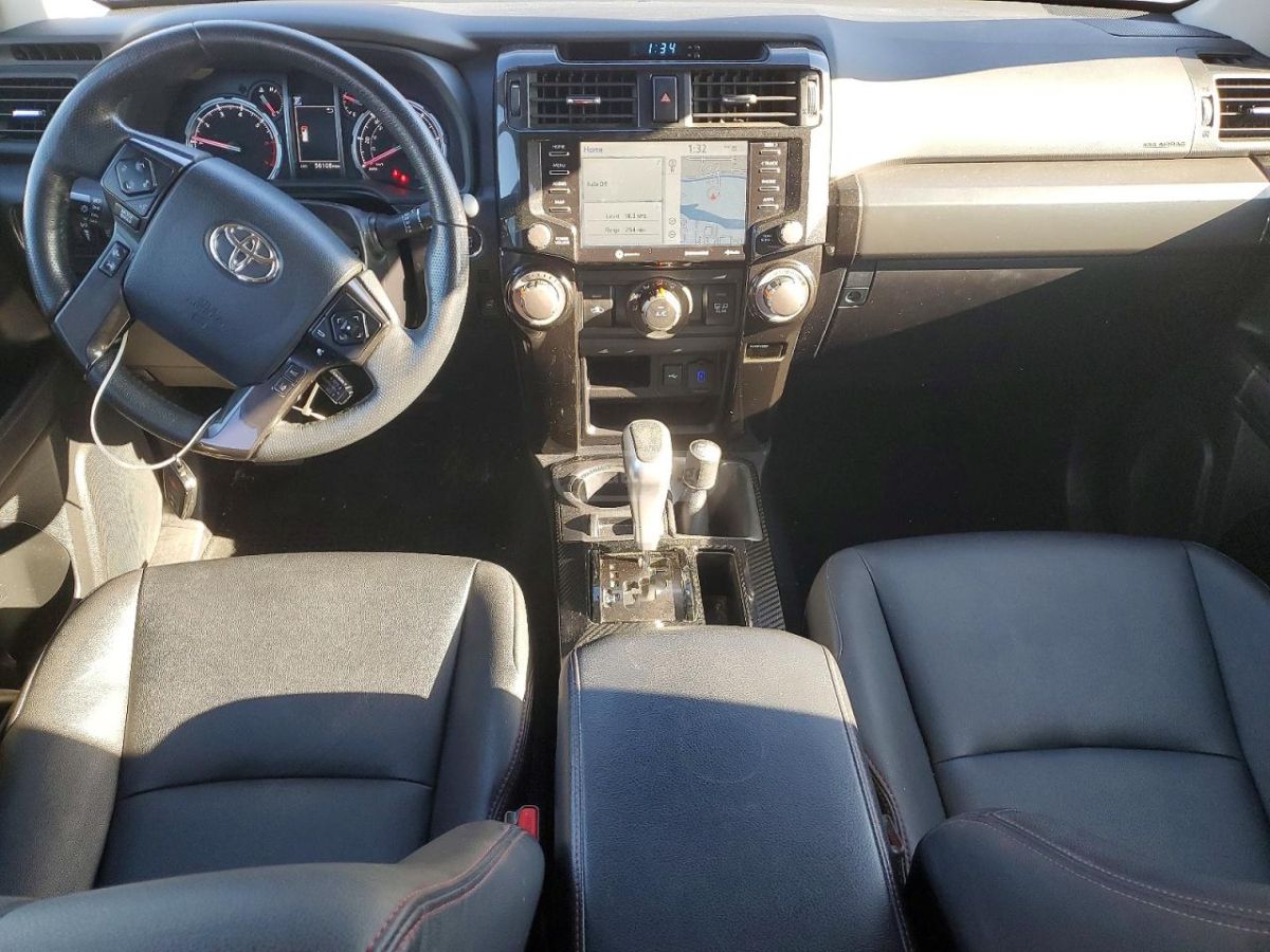 Toyota 4 Runner - фото 8