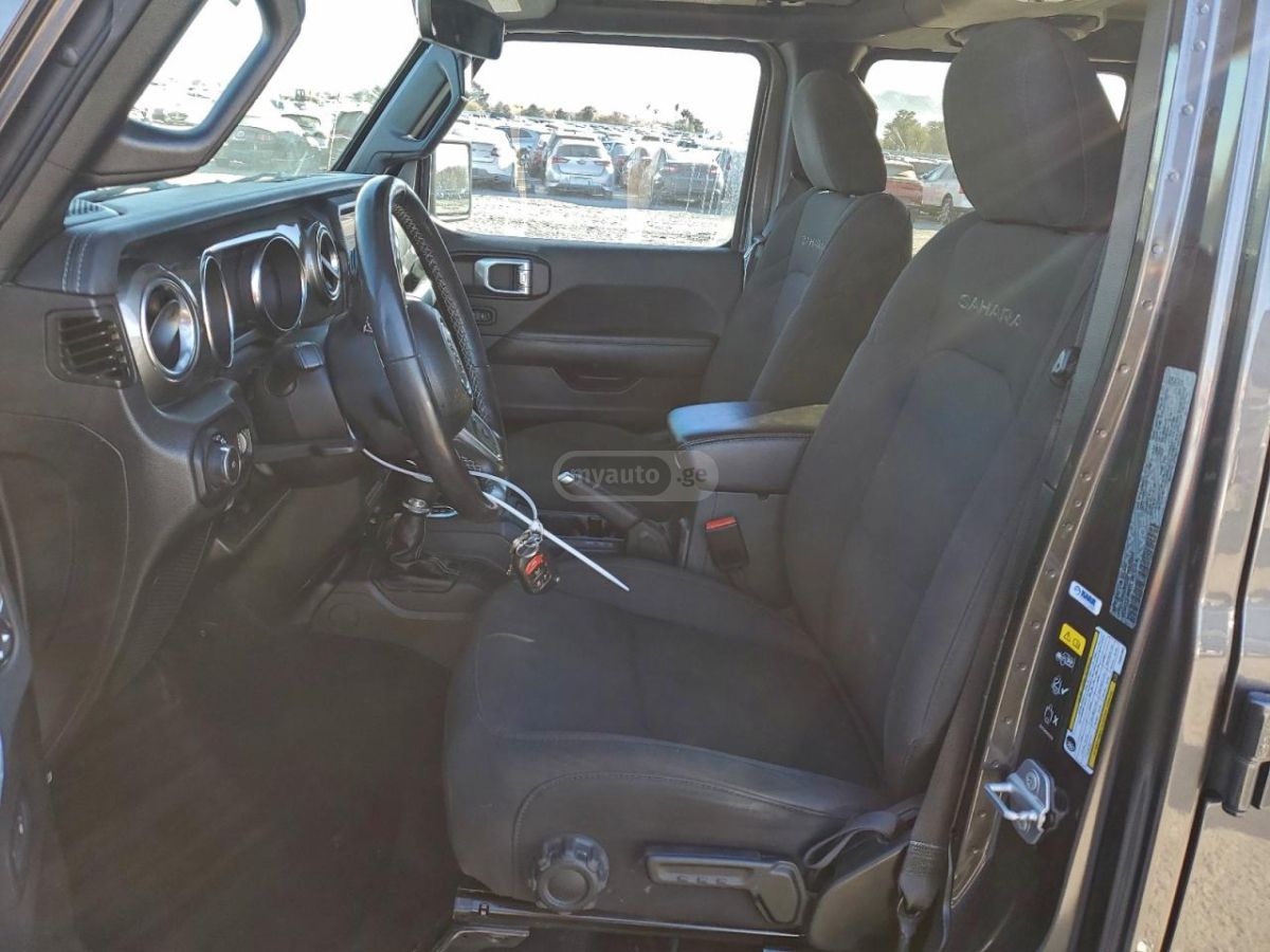 Jeep Wrangler - фото 7