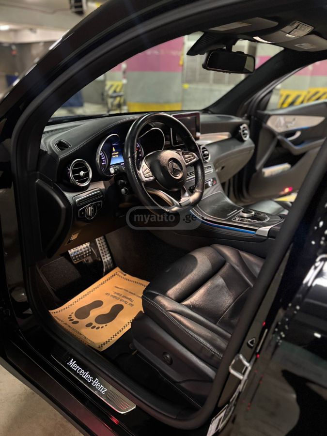 Mercedes-Benz GLC 300 Coupe - фото 3