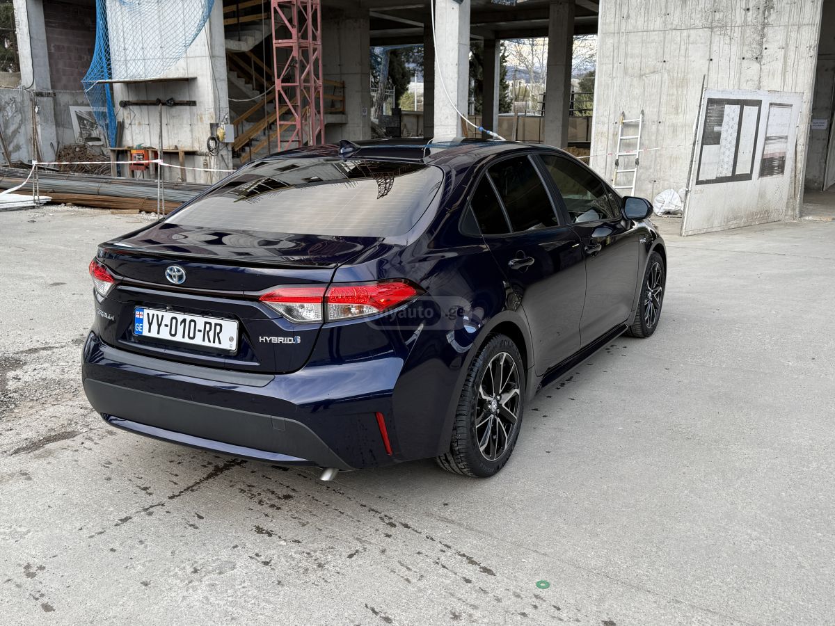 Toyota Corolla - фото 4