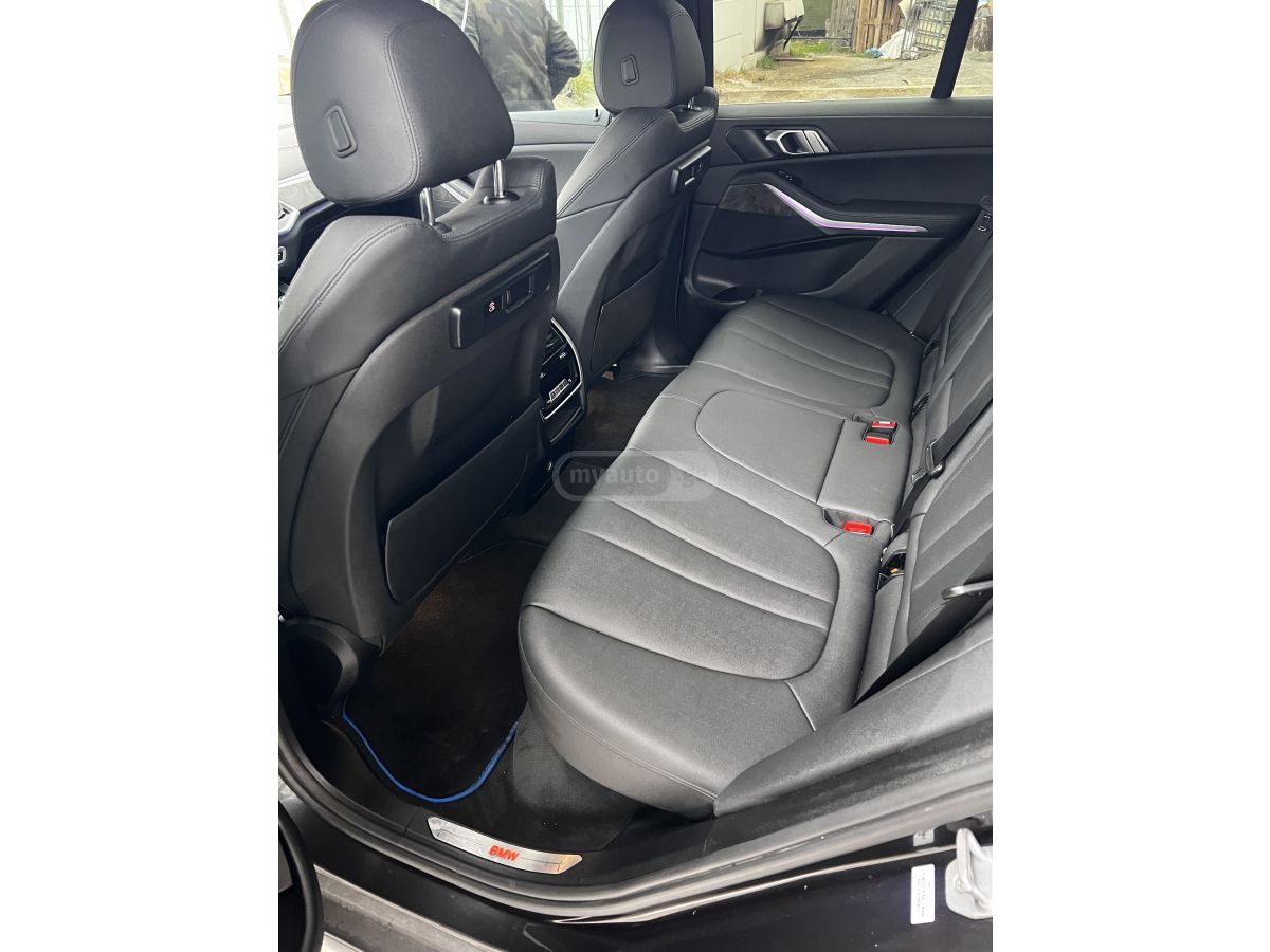 BMW X5 - фото 6