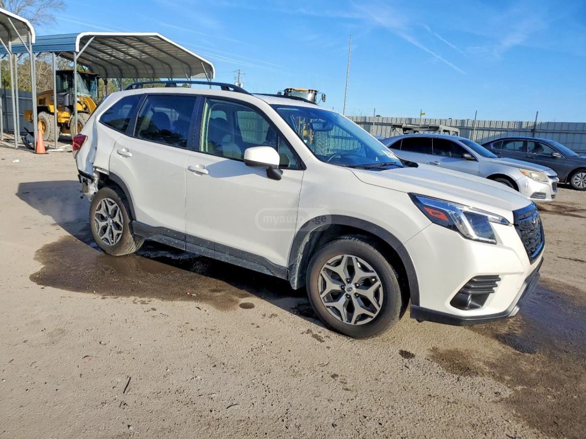 Subaru Forester - фото 4