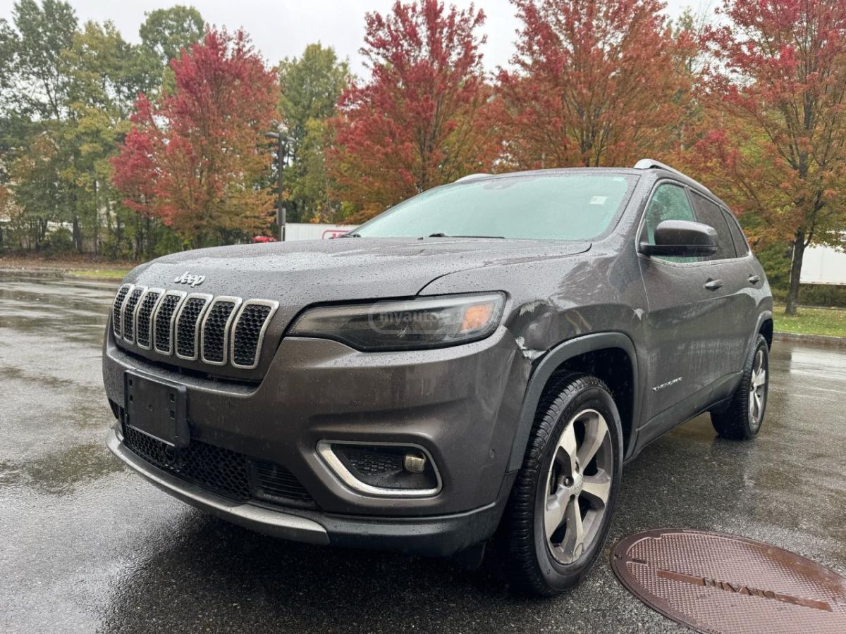 Jeep Cherokee - фото 12