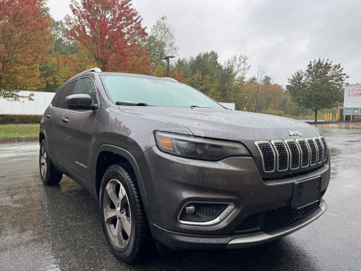 Jeep Cherokee - фото 13