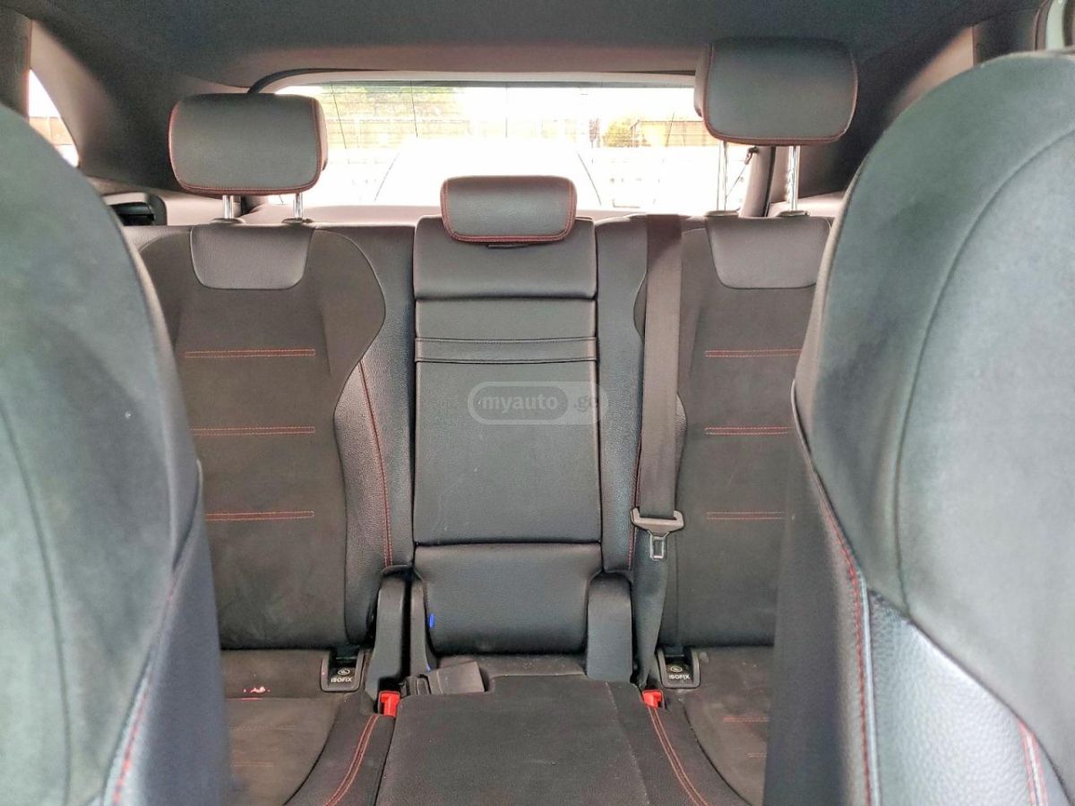 Mercedes-Benz GLA 350 2021 — миниатюра 10