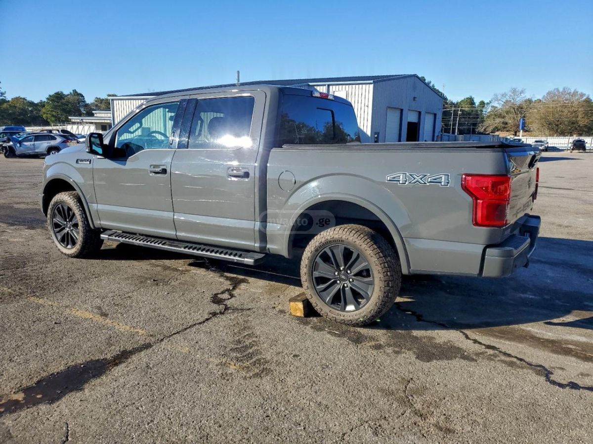 Ford F150 - фото 2