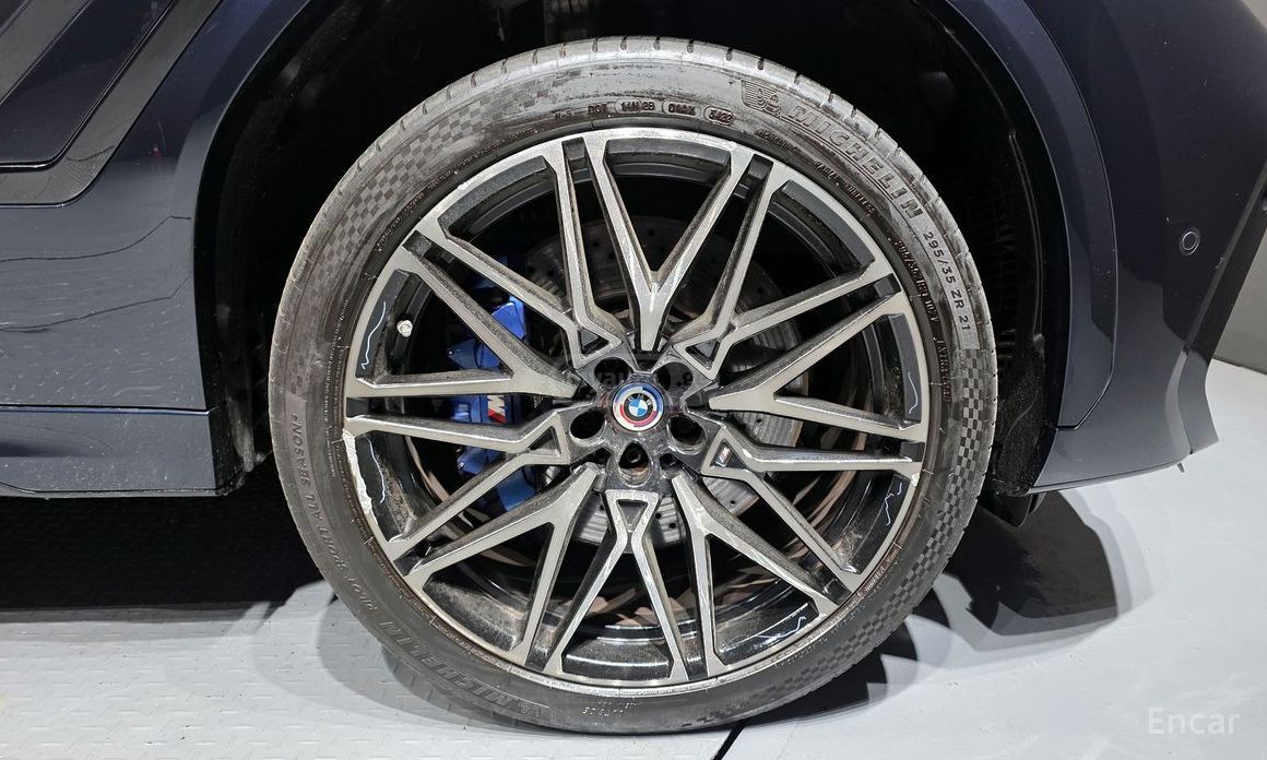 BMW X6 M 2022 — миниатюра 5