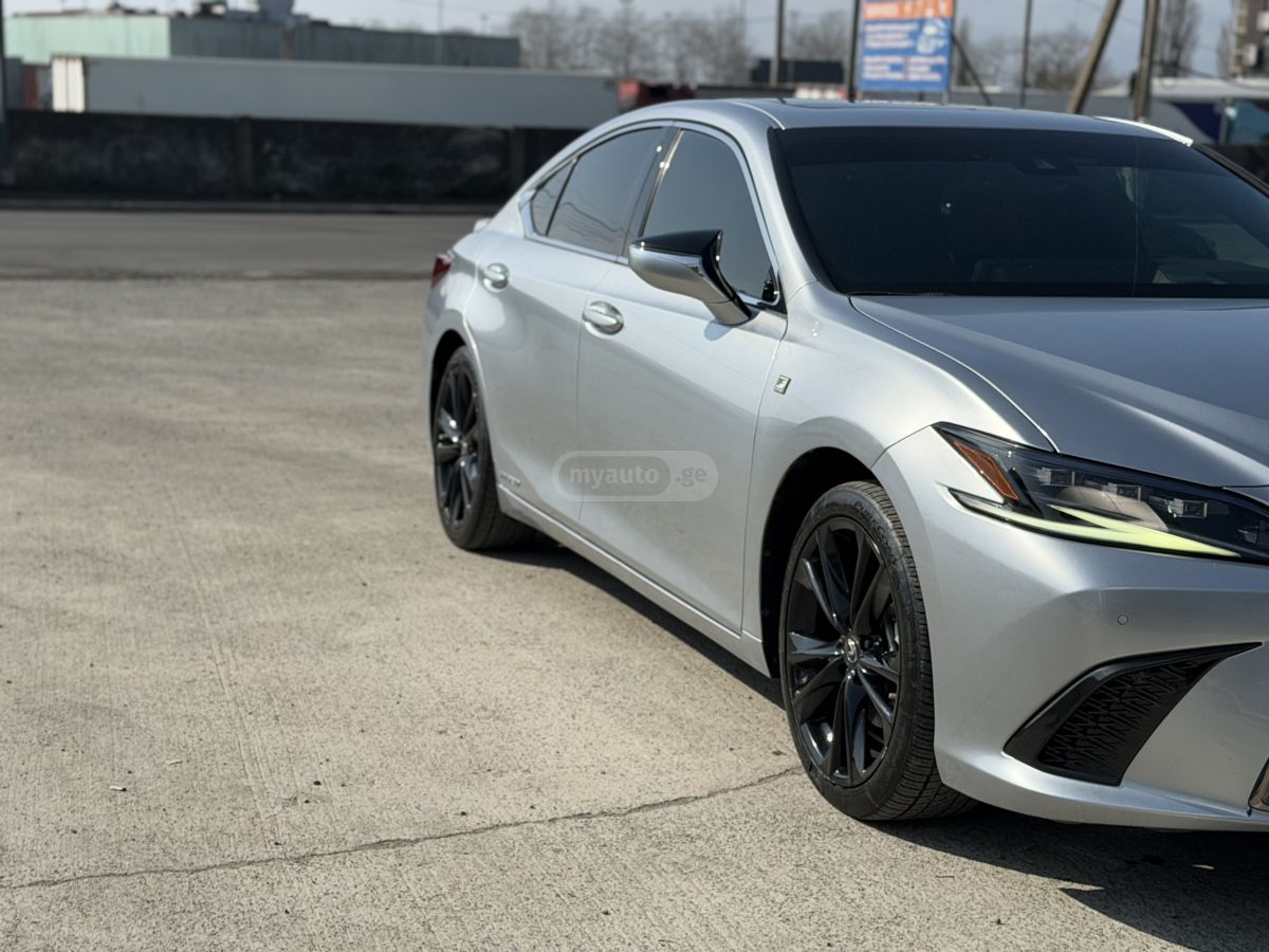 Lexus ES 300 - фото 5