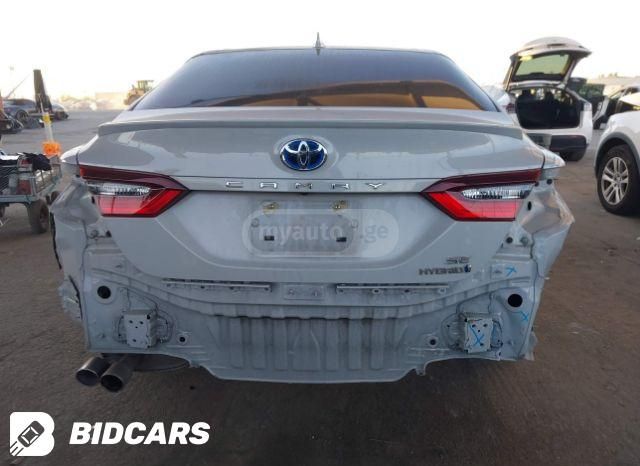 Toyota Camry - фото 6