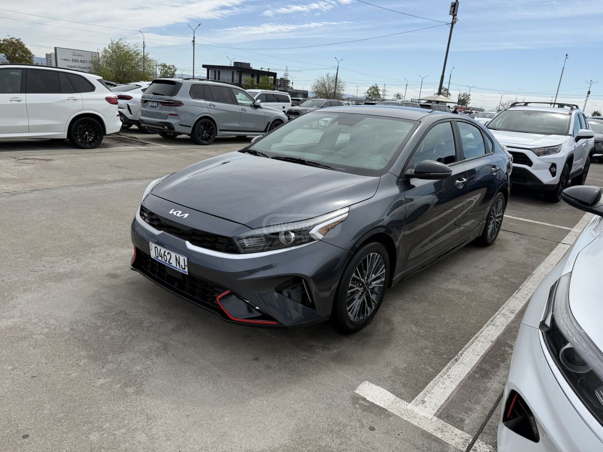 Kia Forte - фото 2