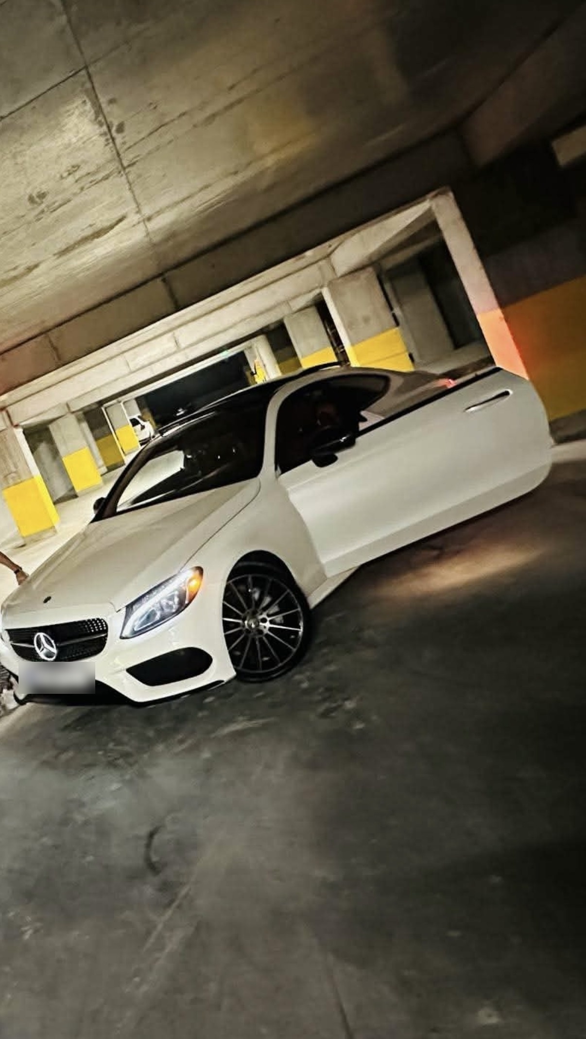 Mercedes-Benz C 300 - фото 3