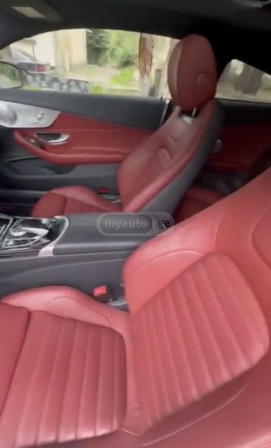 Mercedes-Benz C 300 - фото 5