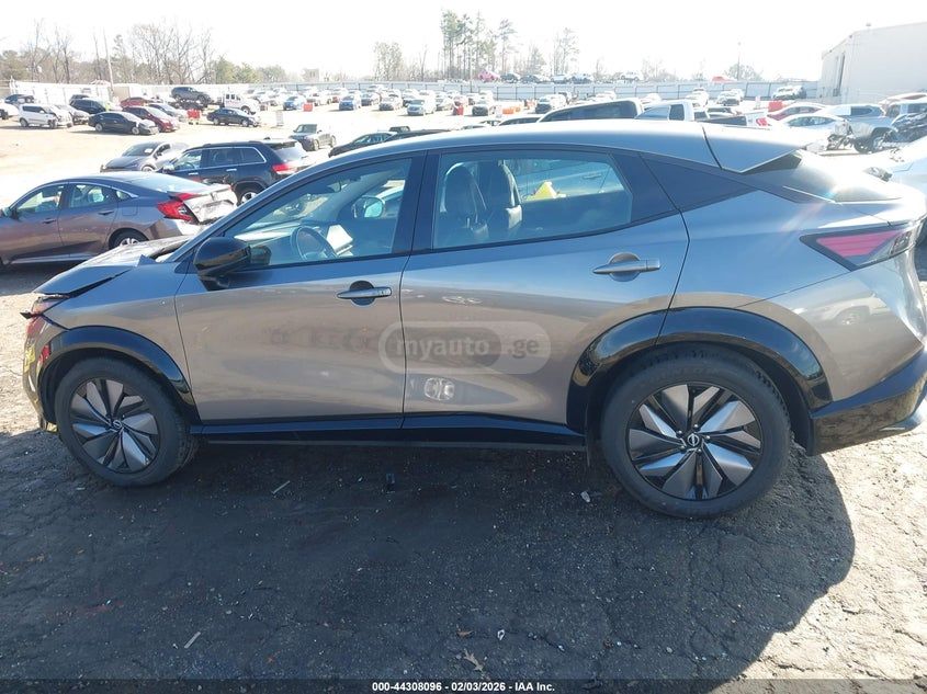 Nissan Ariya 2023 — миниатюра 13