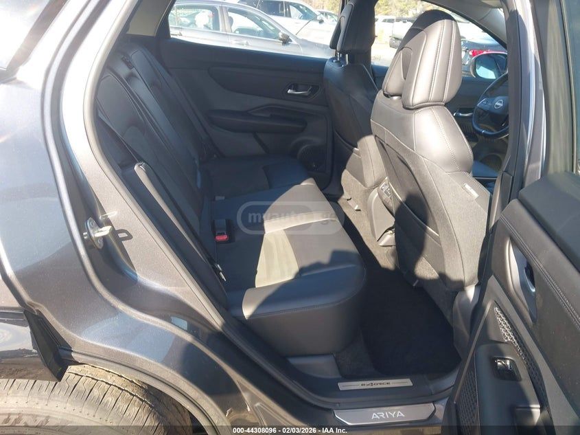 Nissan Ariya 2023 — миниатюра 8