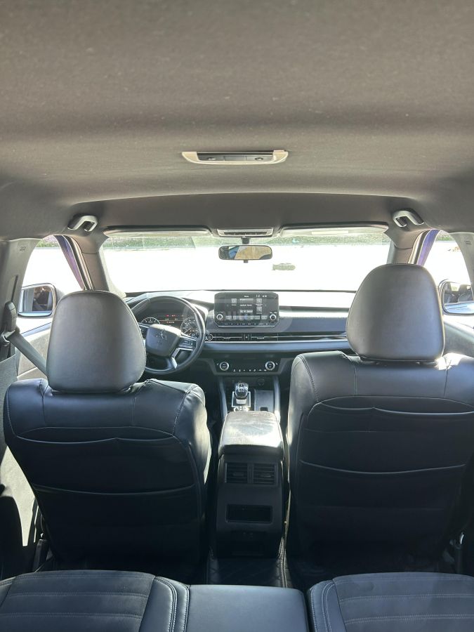 Mitsubishi Outlander - фото 8