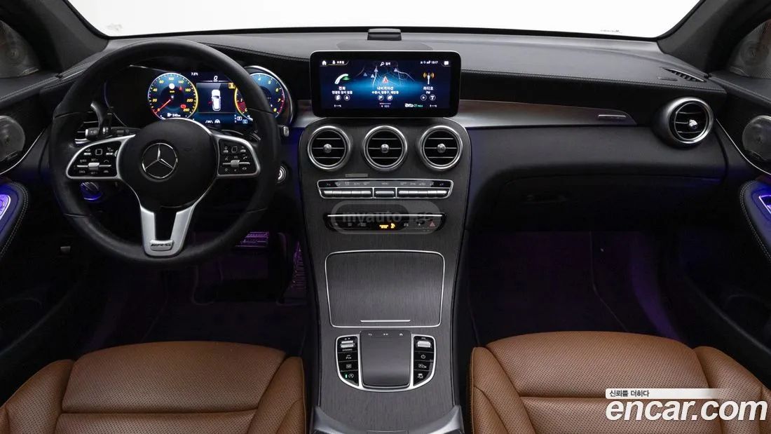 Mercedes-Benz GLC 63 AMG 2022 — миниатюра 7