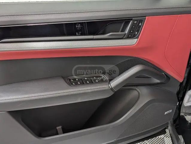 Porsche Black Edition — миниатюра 7