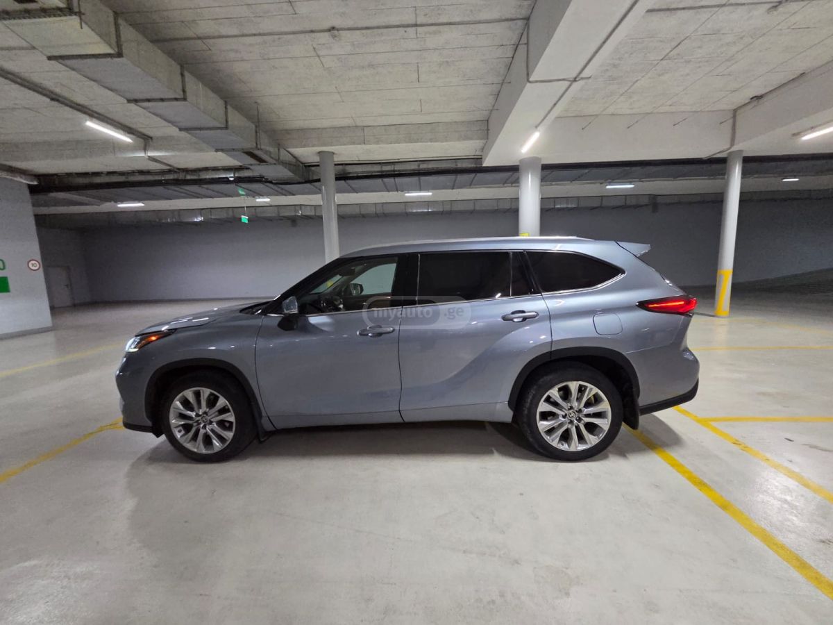 Toyota Highlander - фото 10