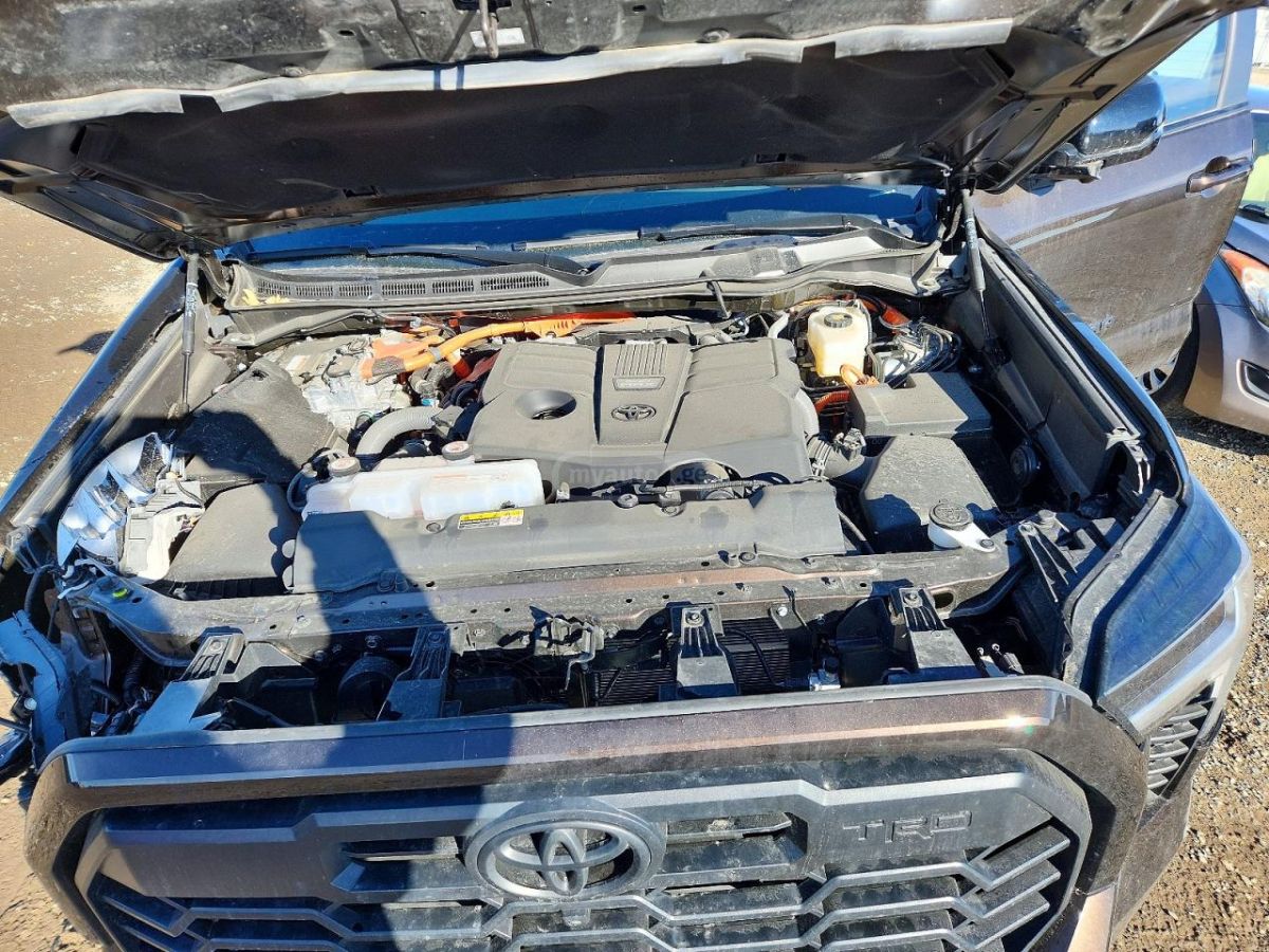 Toyota Tundra 2025 — миниатюра 11